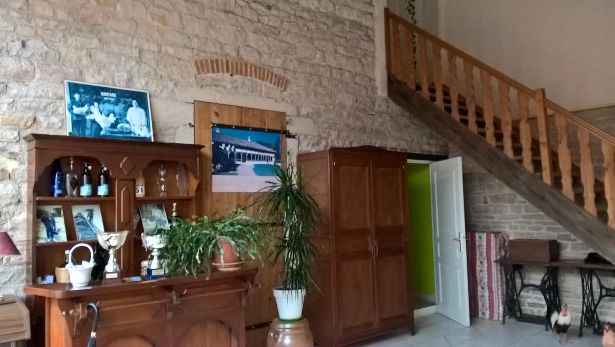 La Ferme Du Grand Faubourg Bed & Breakfast Понт-де-Во Екстериор снимка